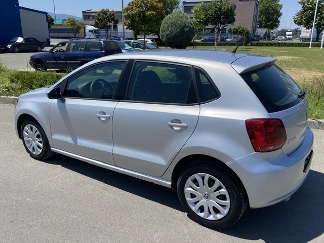 VW Polo 1.6i-BI-FUEL-ЗАВОДСКА ГАЗ-EURO5 - изображение 3