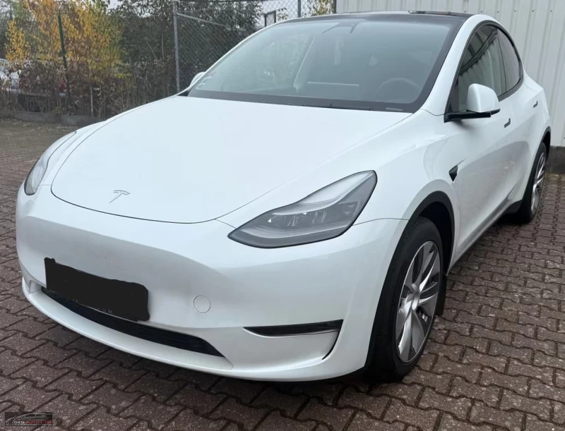 Tesla Model Y LONG-RANGE/AWD/514HP/CARPLAY/PANO/MATRIX/367f - 70799 лв. - 37420893 1