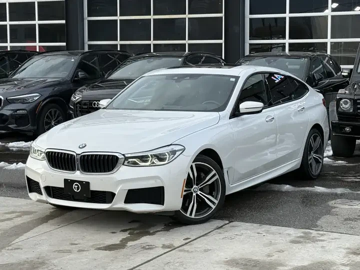 BMW 6 GT HARMAN/KARDON, HEAD UP, PANORAMA, МАСАЖИ, DIGITAL, - 45900 лв. / 23468.30 € - 10369946 1