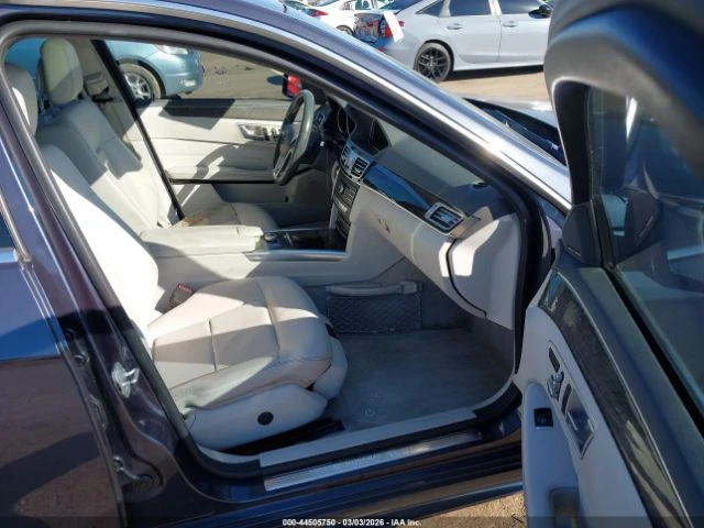 Mercedes-Benz E 350 * KEYLESS* КАМЕРА* КОЖА* ПОДГРЕВ* , снимка 10 - Автомобили и джипове - 53814433