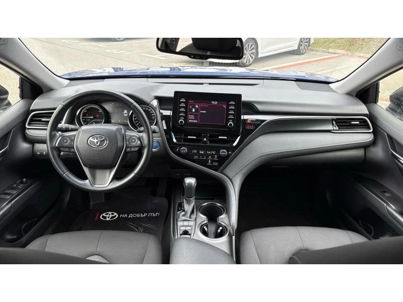 Toyota Camry 2.5HSD BUSINESS, снимка 8 - Автомобили и джипове - 54773543