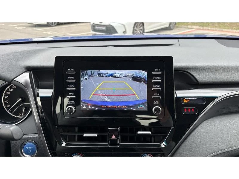 Toyota Camry 2.5HSD BUSINESS, снимка 15 - Автомобили и джипове - 54773543