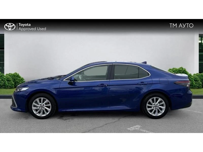 Toyota Camry 2.5HSD BUSINESS, снимка 3 - Автомобили и джипове - 54773543