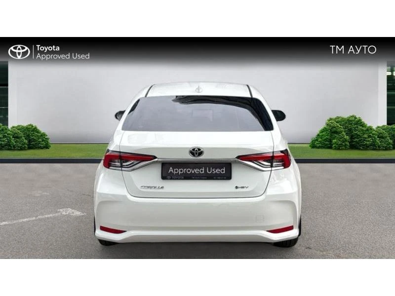 Toyota Corolla SDN 1.8 HSD EXECUTIVE, снимка 4 - Автомобили и джипове - 54877906