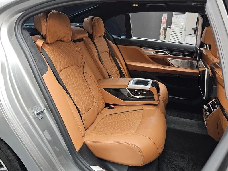 BMW 740 740Li xDrive M Sport Package| 326к.с.| ВКЛ.ТЕХНОТЕ, снимка 11 - Автомобили и джипове - 55147601