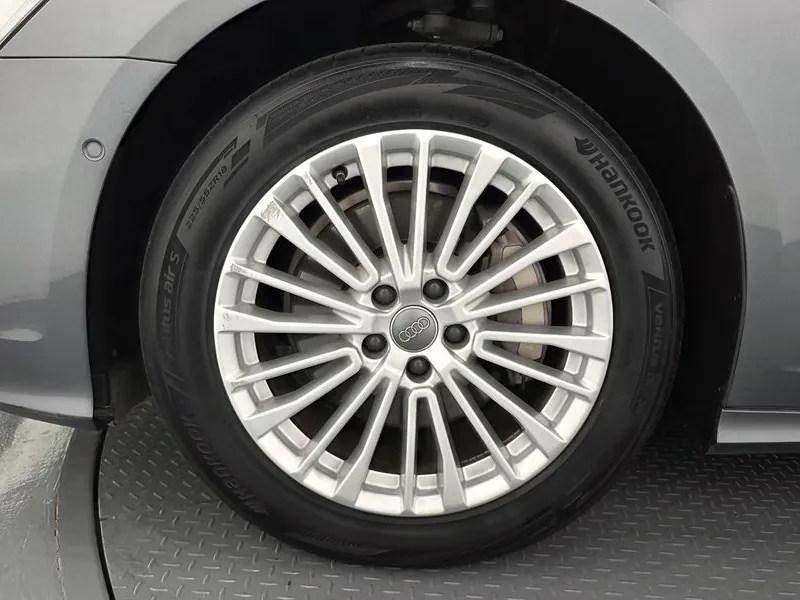 Audi A6 2.0 TFSI Quattro - САМО 30% АВАНС, снимка 5 - Автомобили и джипове - 56293708