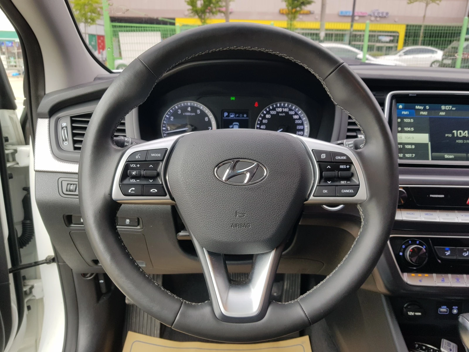 Hyundai Sonata LPG, 1г. гаранция, сервизна история и километри  - изображение 6