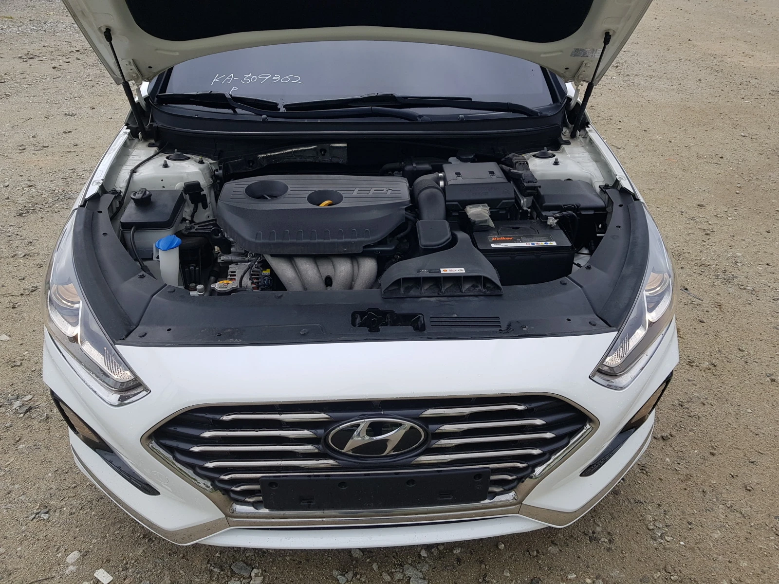 Hyundai Sonata LPG, 1г. гаранция, сервизна история и километри  - изображение 3