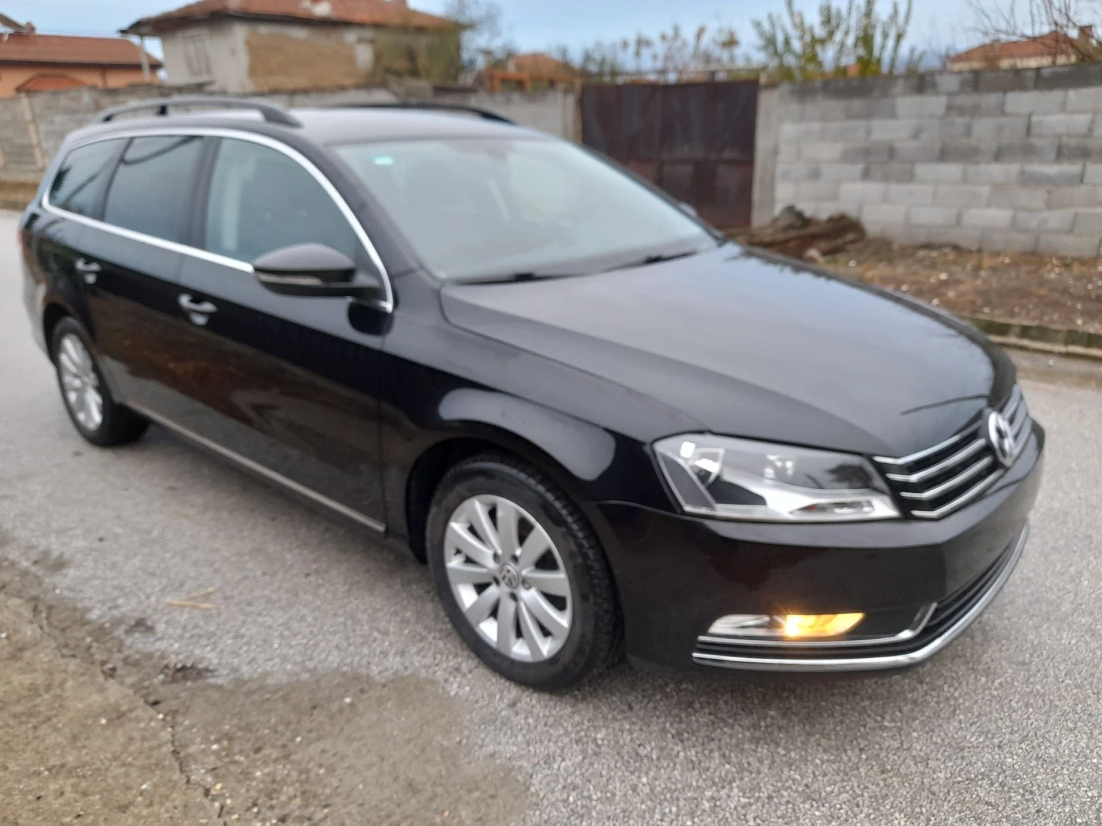 VW Passat 7  2.0 tdi  Нави - изображение 3