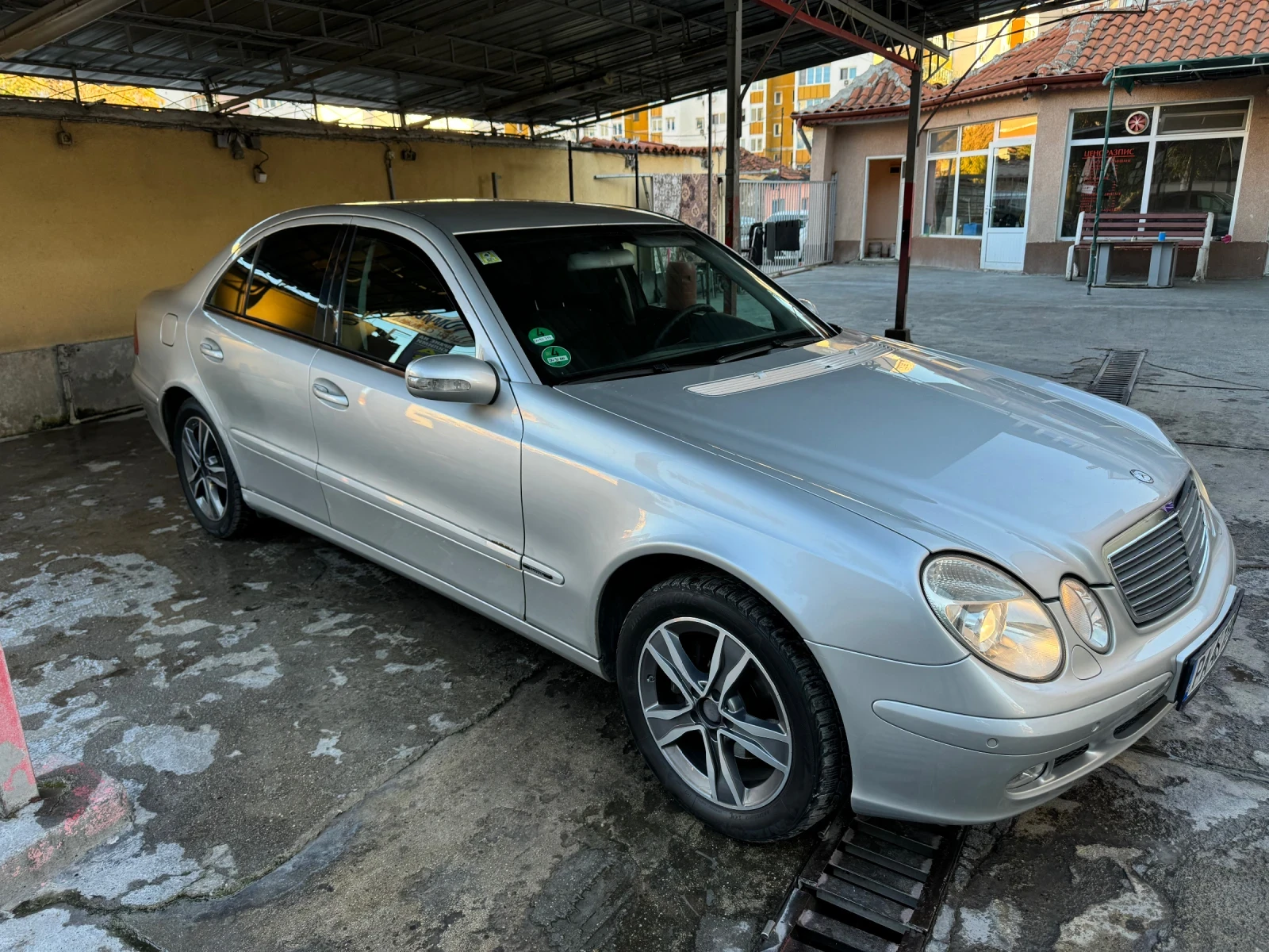 Mercedes-Benz E 240 W211 240 Top - изображение 4