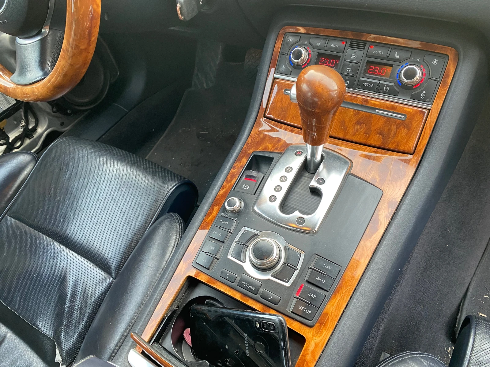 Audi A8 4.2I-335КОНЯ-ЛОНГ= САМО НА ЧАСТИ, снимка 15 - Автомобили и джипове - 53815103