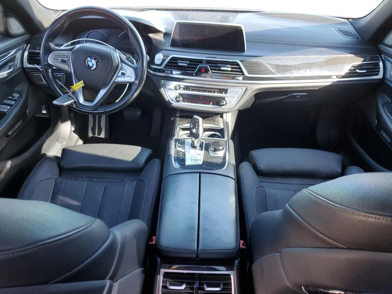BMW 740 Li* M-PACK* HARMAN* * HEAD UP* ПАНО* KEYLESS - изображение 8
