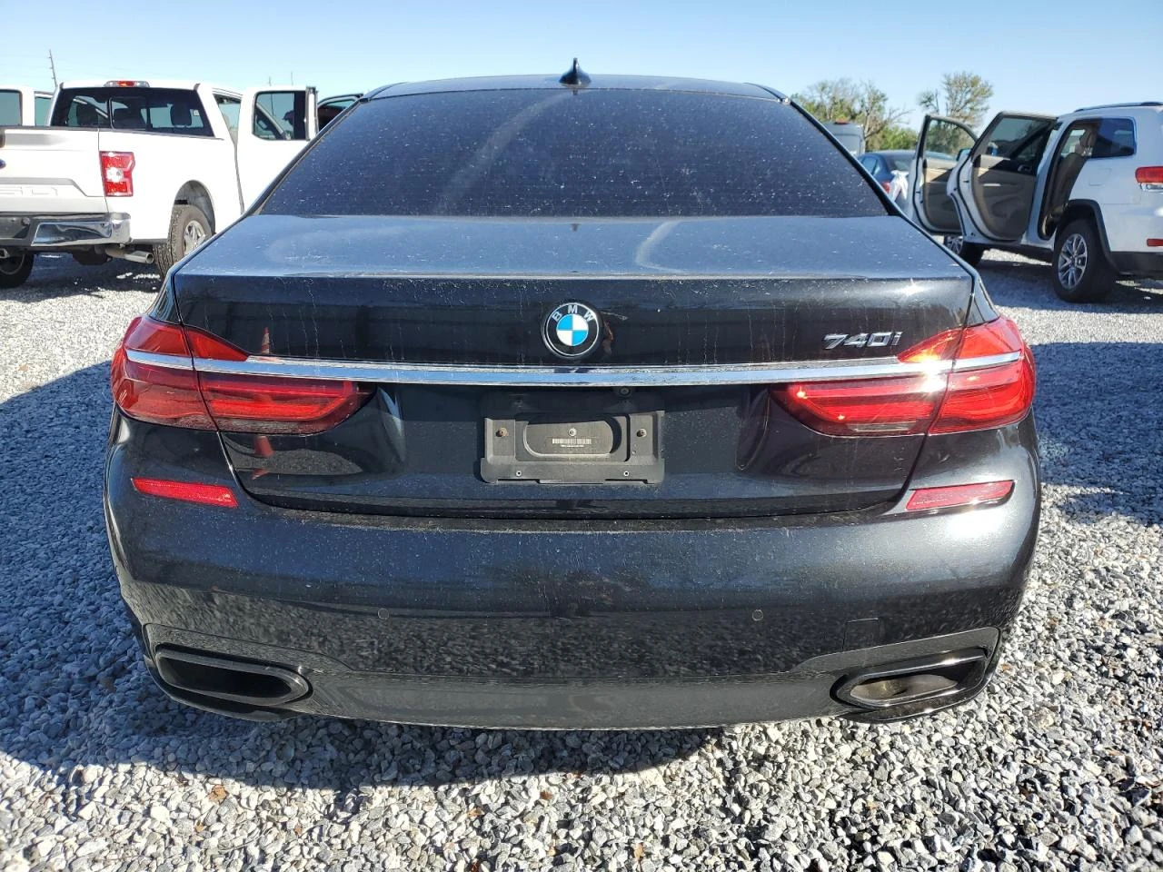 BMW 740 Li* M-PACK* HARMAN* * HEAD UP* ПАНО* KEYLESS - изображение 6