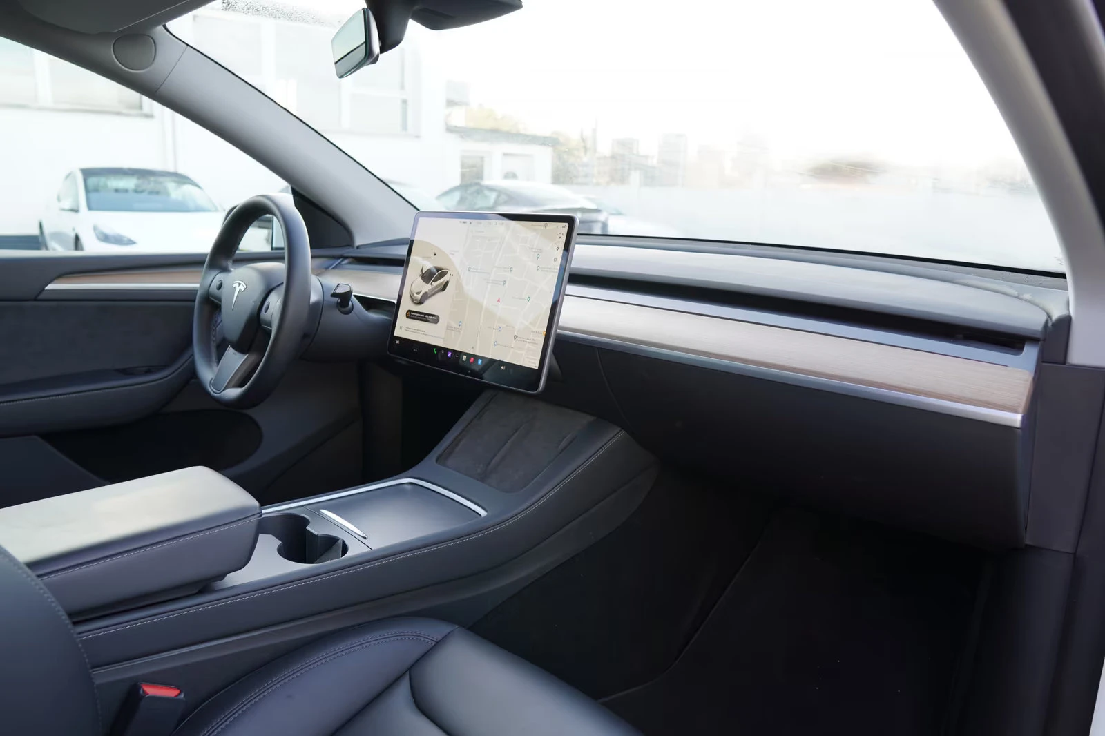 Tesla Model Y LONG-RANGE/AWD/514HP/CARPLAY/PANO/MATRIX/367f - изображение 8