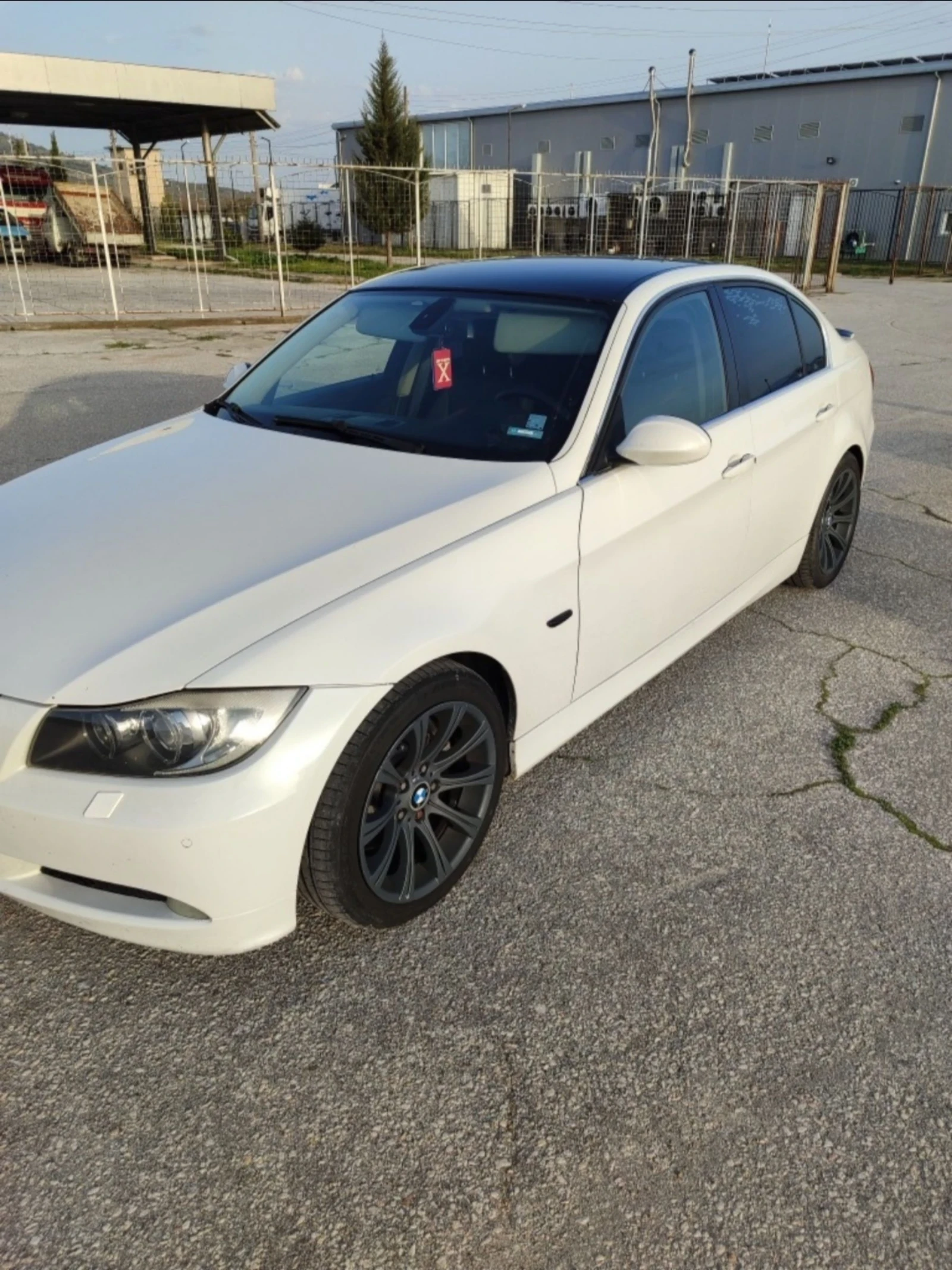 BMW 330  - изображение 5