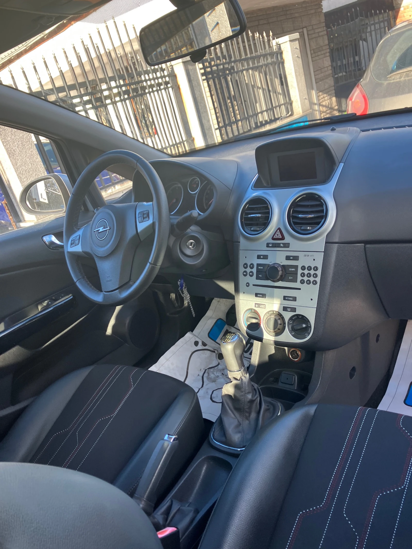 Opel Corsa 1.3 cdti FACELIFT - изображение 10