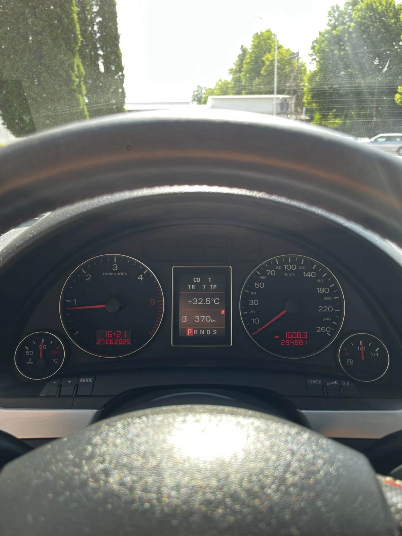 Audi A4 3.0 tdi s-line - изображение 8