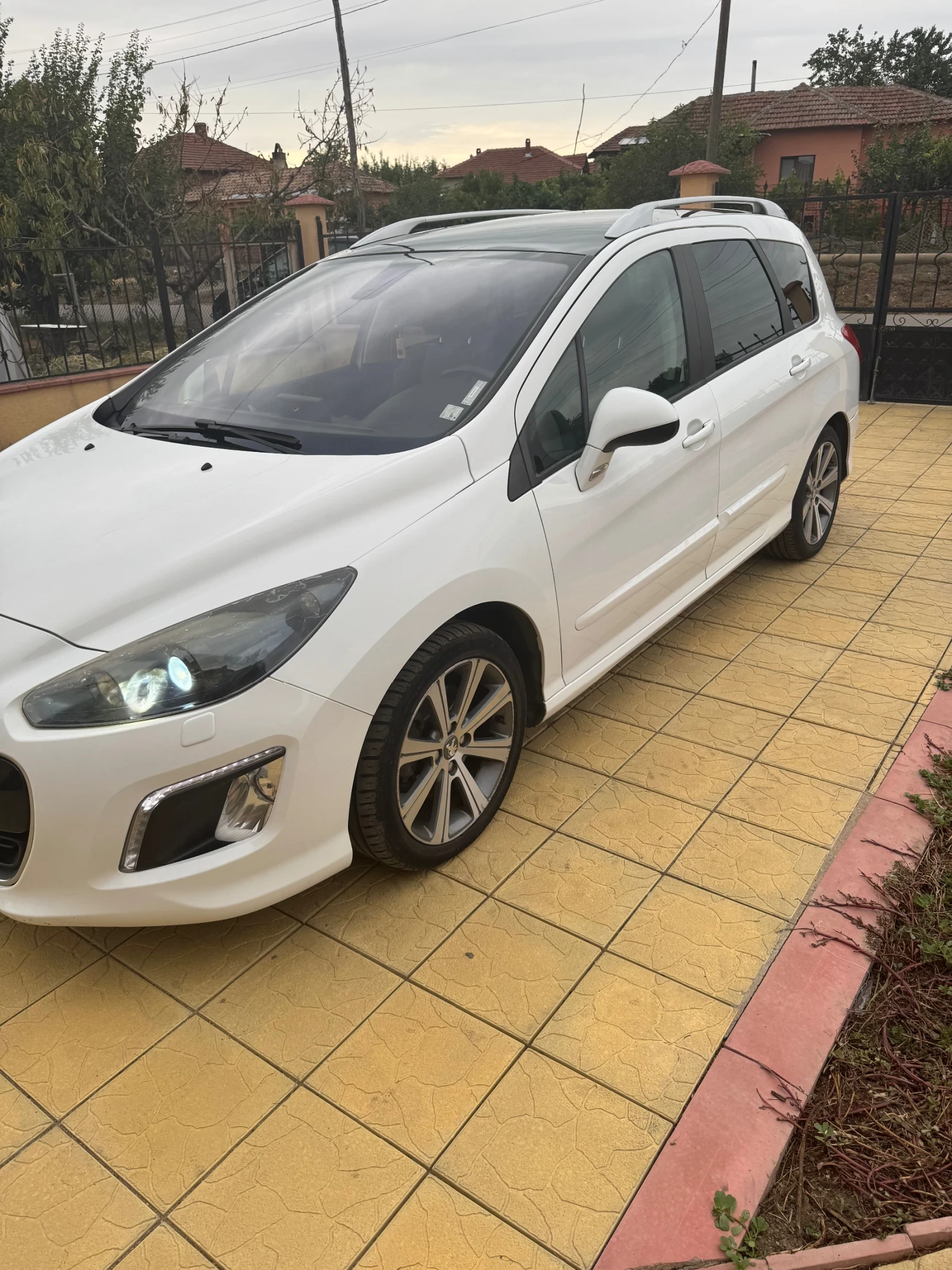 Peugeot 308 Sw Allure - изображение 4