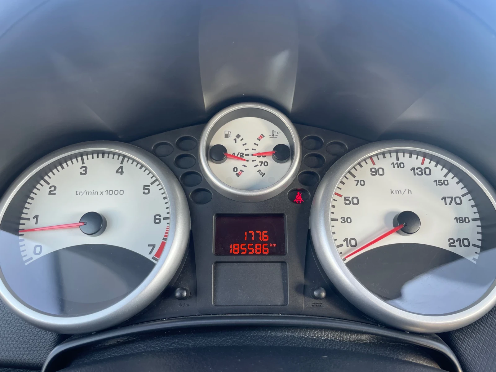 Peugeot 207  - изображение 7