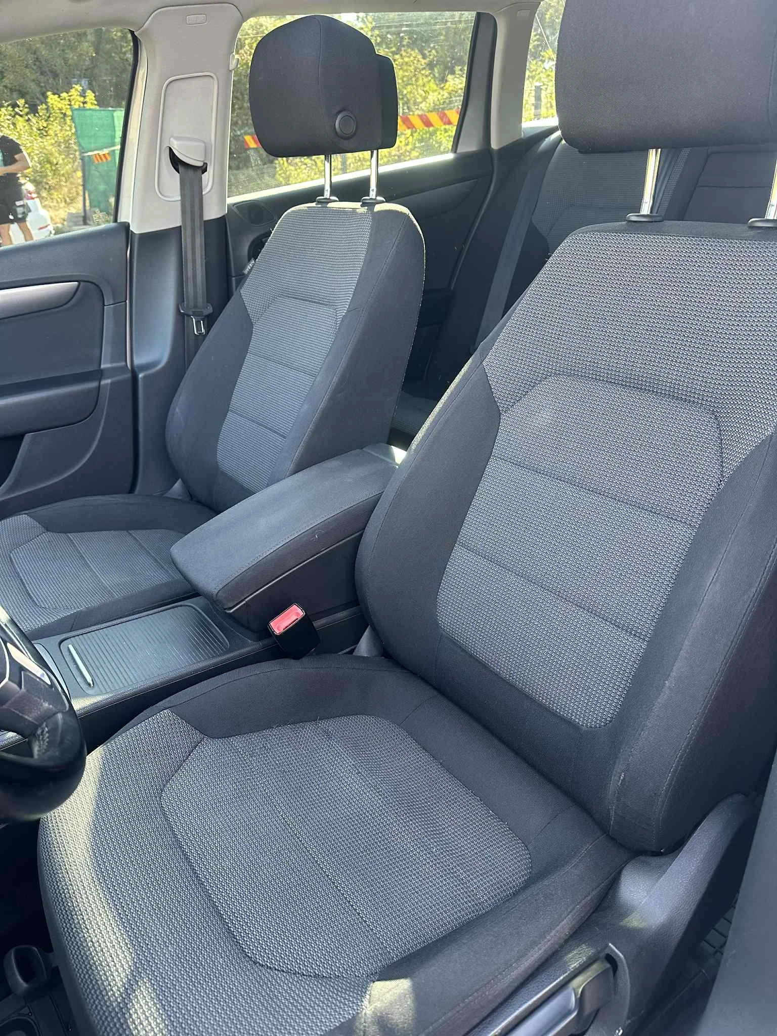 VW Passat 2.0TDI / 140 .. / DSG | Mobile.bg   9