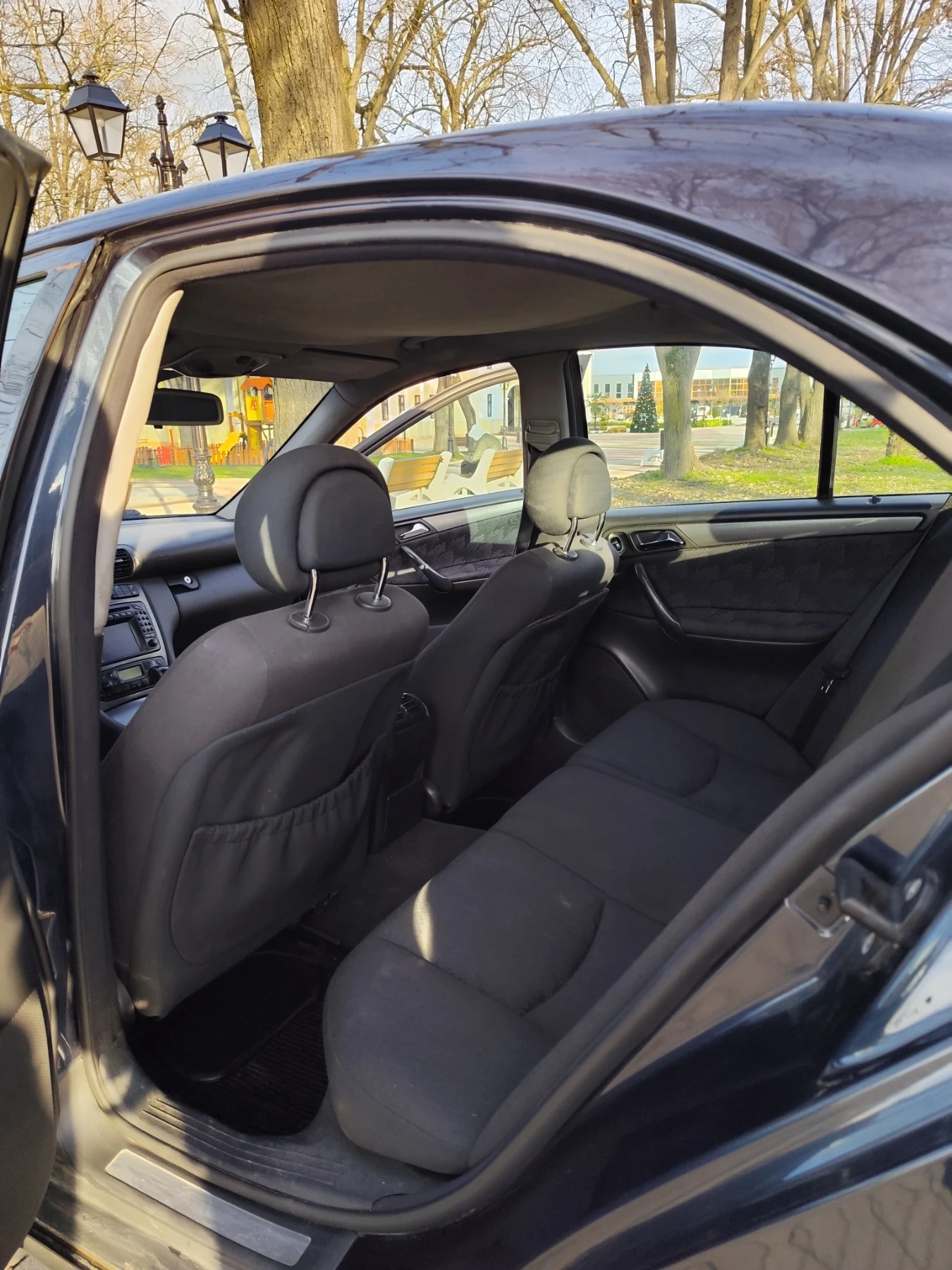 Mercedes-Benz 220 C 220 Avantgarde - изображение 7