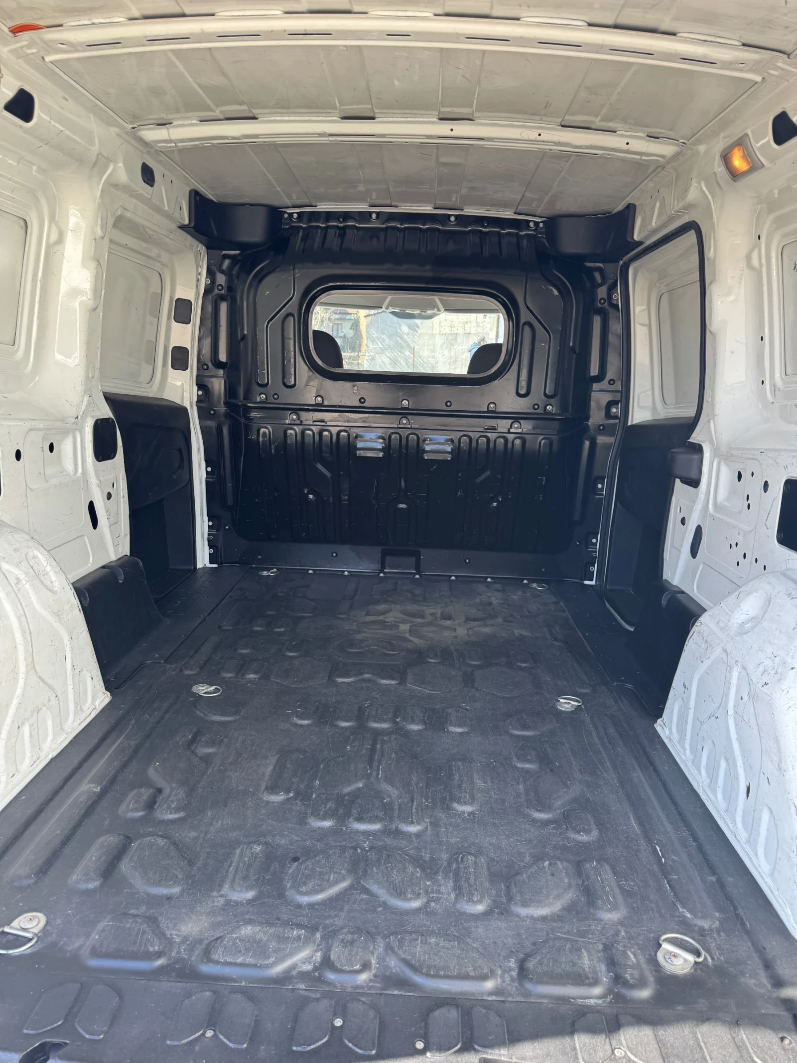 Fiat Doblo 1.3 multijet maxi, снимка 6 - Автомобили и джипове - 53767010