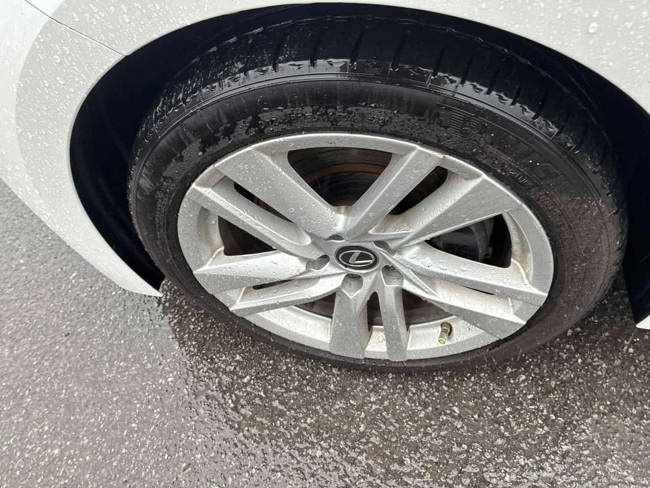 Lexus IS 300 * CARFAX * БЕЗ ПЪРВОНАЧАЛНА ВНОСКА, снимка 7 - Автомобили и джипове - 54225944