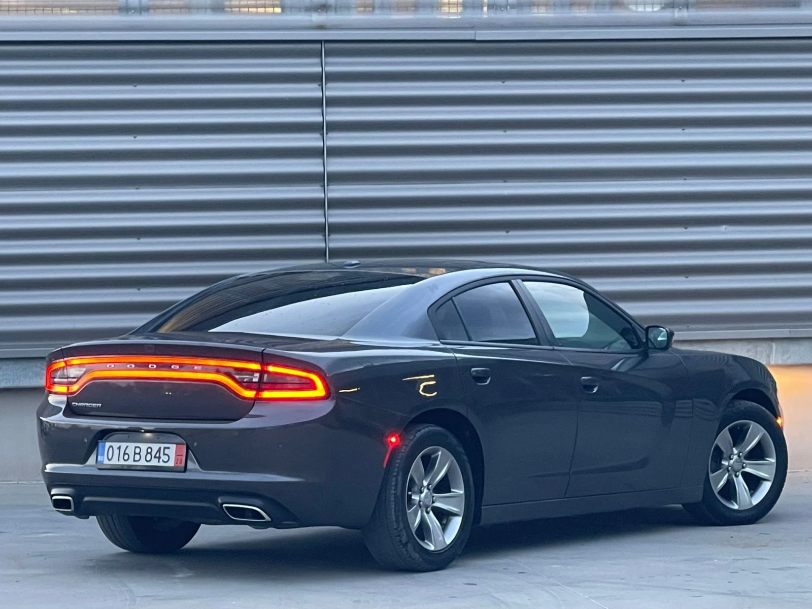 Dodge Charger 3.6 БАРТЕР/ЛИЗИНГ, снимка 4 - Автомобили и джипове - 54371576