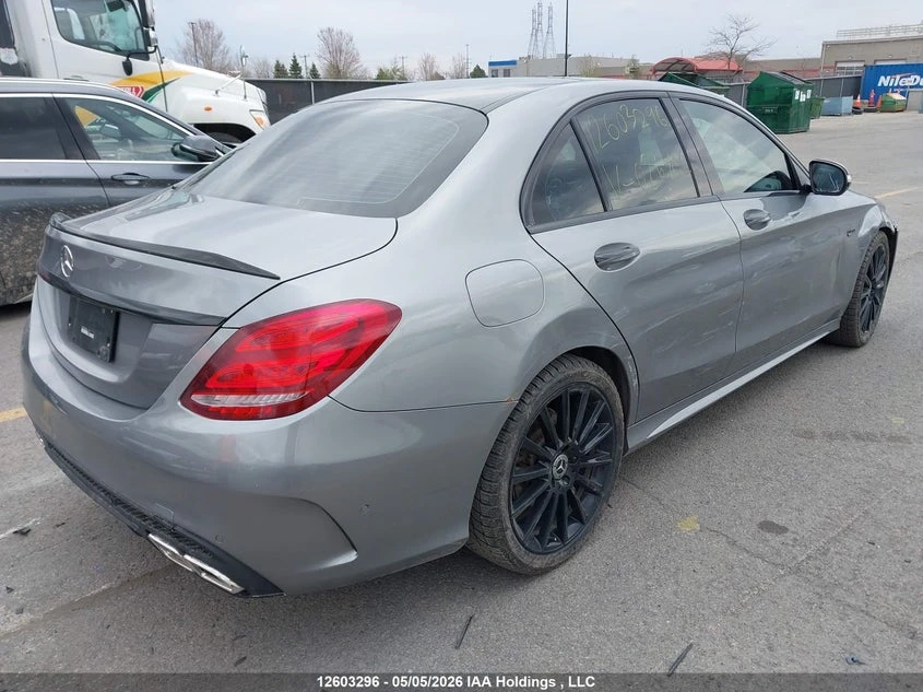 Mercedes-Benz C 400 AMG* BURMESTER* 4MATIC* Генерация, снимка 3 - Автомобили и джипове - 54510846