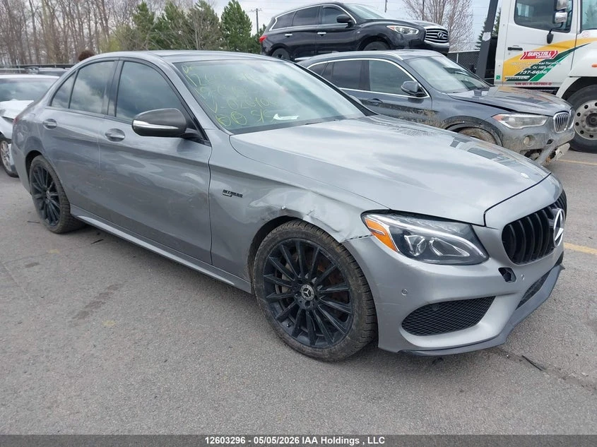 Mercedes-Benz C 400 AMG* BURMESTER* 4MATIC* Генерация, снимка 2 - Автомобили и джипове - 54510846