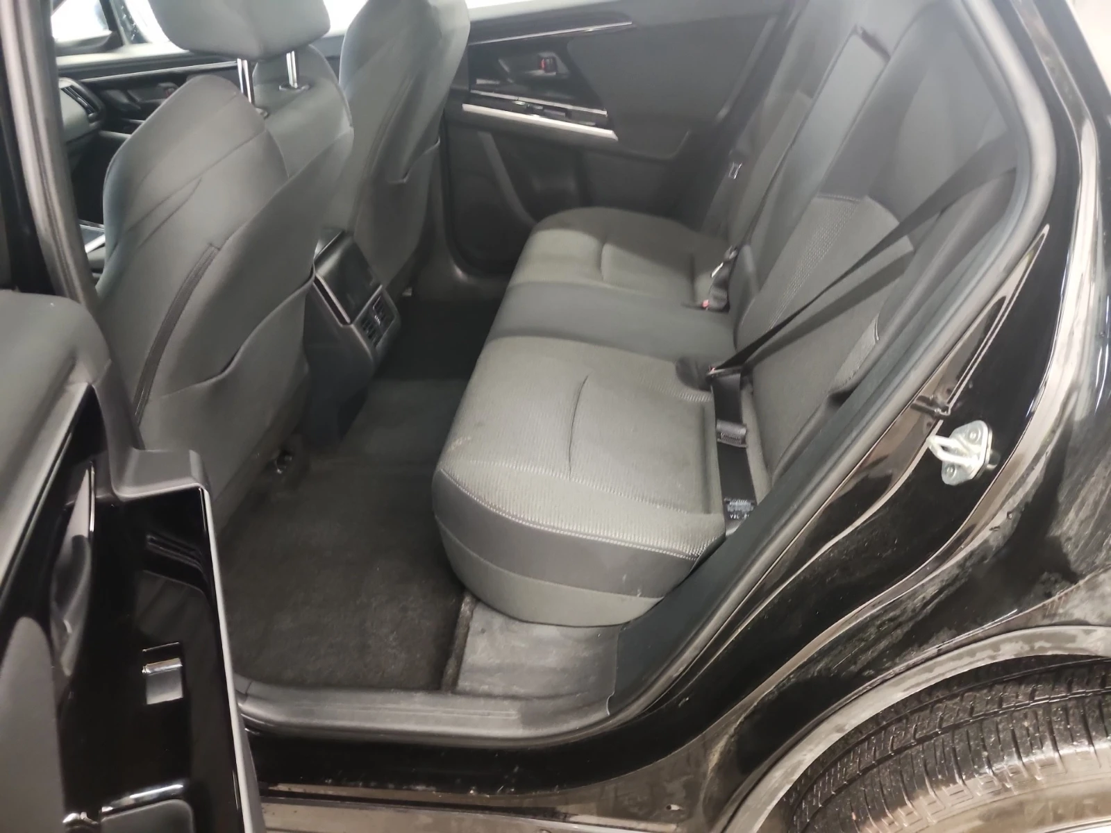 Toyota bZ4X LE FWD  | Mobile.bg � ����������� 17