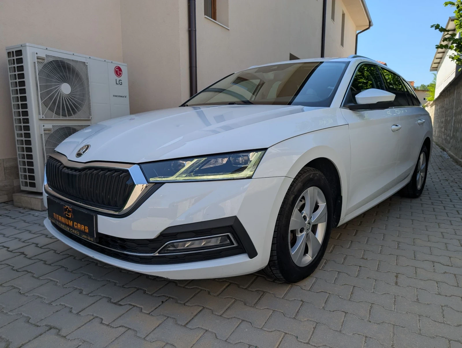 Skoda Octavia 2.0TDI 150кс.* Matrix* LED* Digital* Keyless