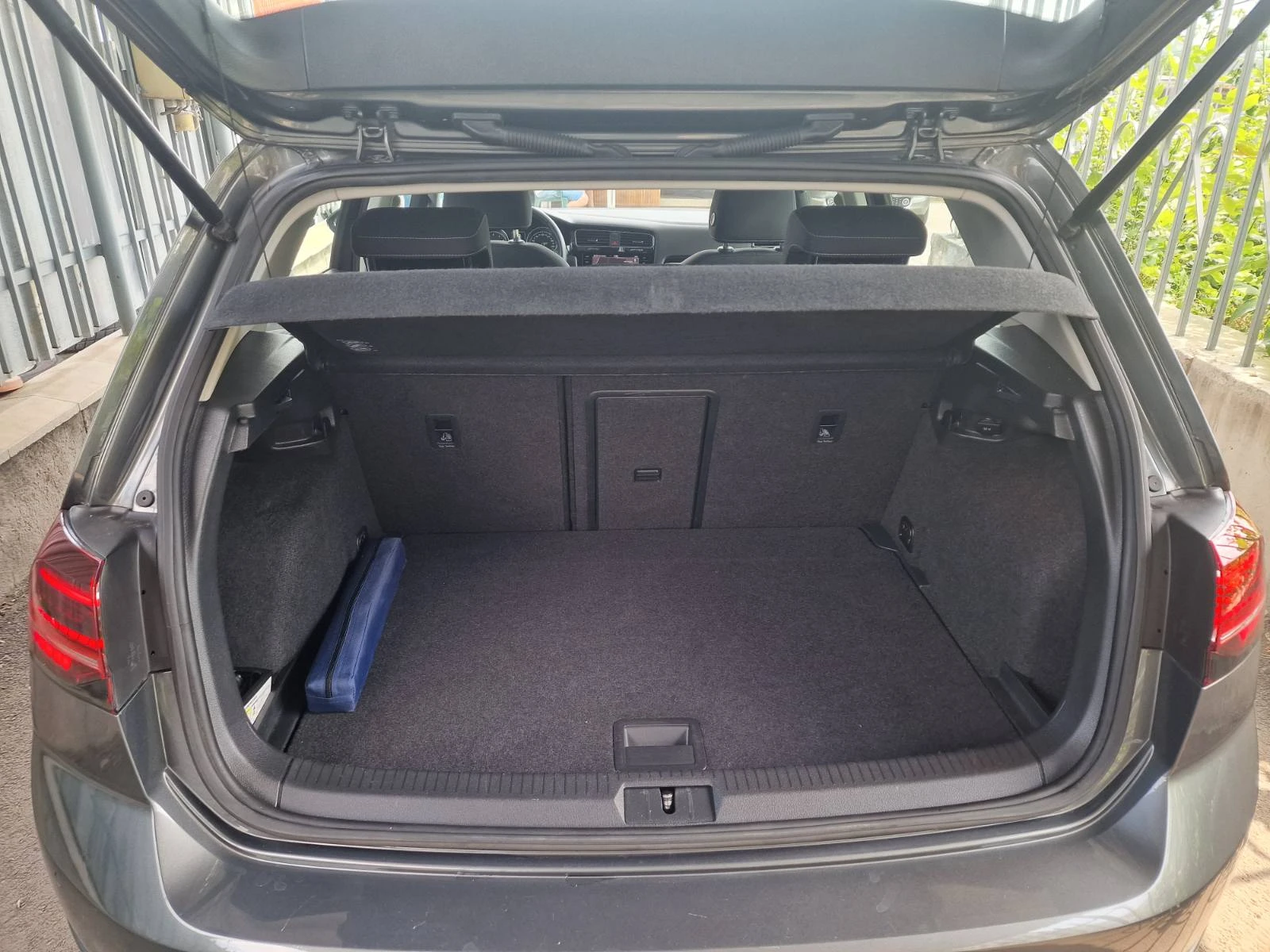 VW Golf 1.4TGI-AUTOMATIC-HIGT LINE, снимка 15 - Автомобили и джипове - 55069437