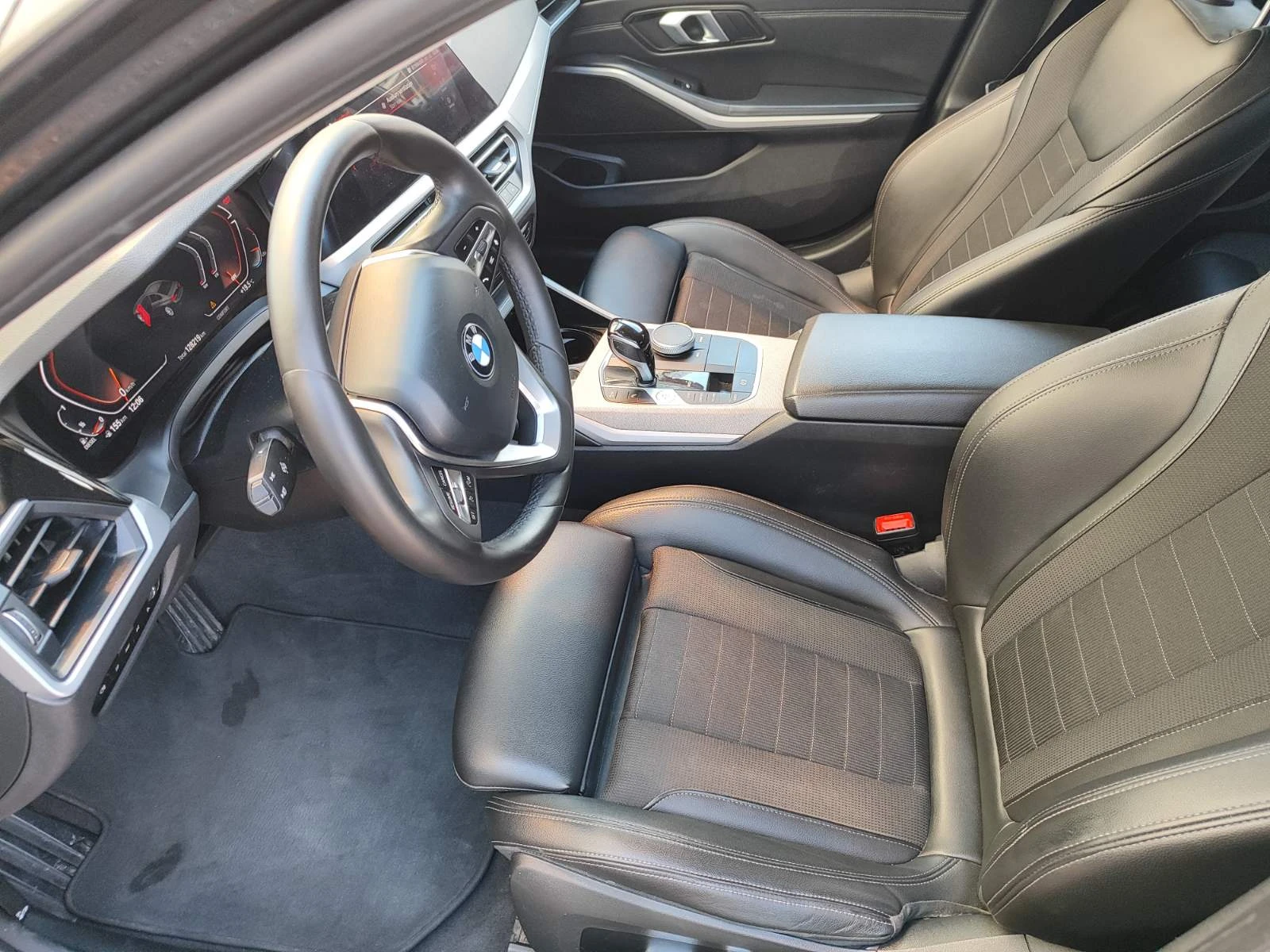 BMW 320, снимка 8 - Автомобили и джипове - 55677295