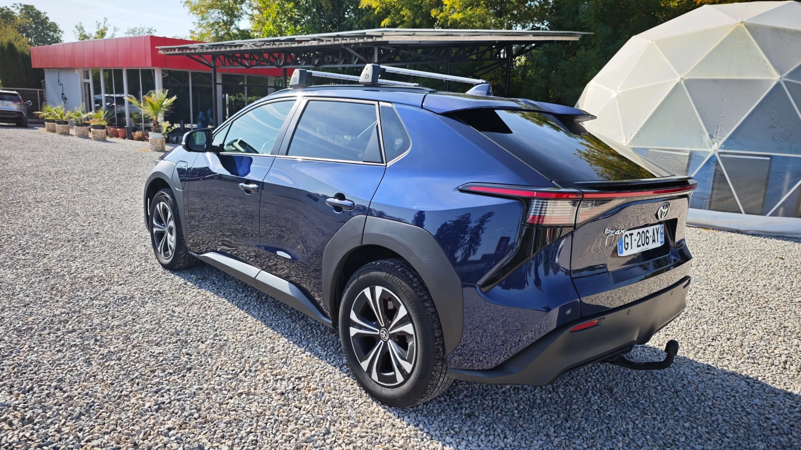 Toyota bZ4X ��������� 18.��������.2026� | Mobile.bg � ����������� 9