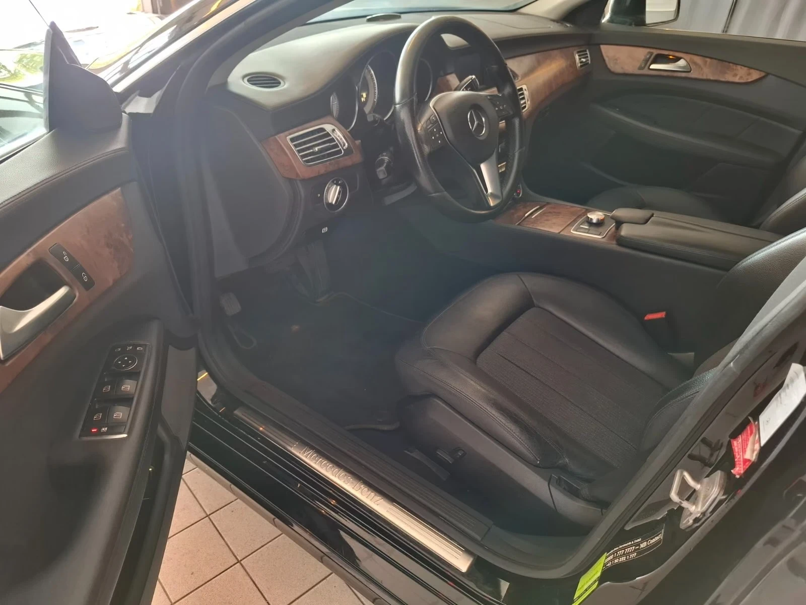 Mercedes-Benz CLS 350 152000км, снимка 8 - Автомобили и джипове - 56220410