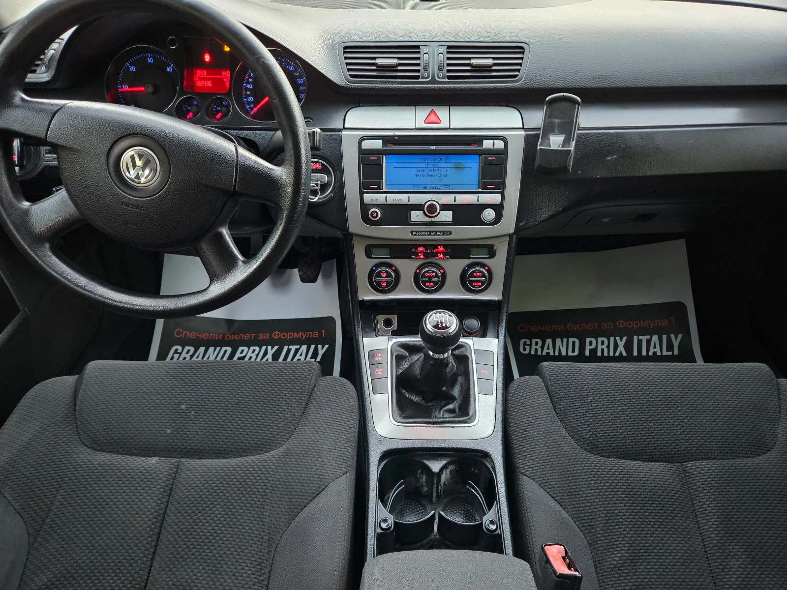 VW Passat 2.0, 140�.�., 8 �������, NAVI! | Mobile.bg � ����������� 11