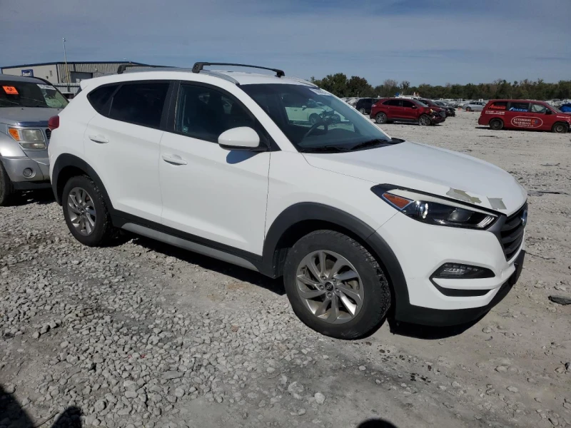 Hyundai Tucson SEL 2018, снимка 3 - Автомобили и джипове - 48262763