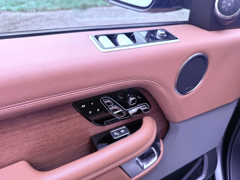 Land Rover Range rover 4TDV8 VOGUE AUTOBIOGRAPHY, снимка 14 - Автомобили и джипове - 52579075