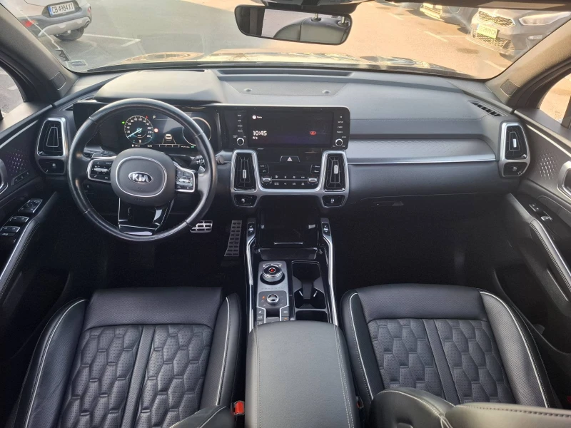 Kia Sorento 1.6 HEV Limited, снимка 8 - Автомобили и джипове - 53173325