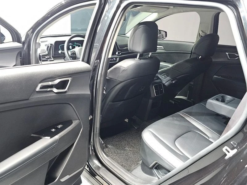 Kia Sportage Nobleless 2WD, снимка 11 - Автомобили и джипове - 56128875