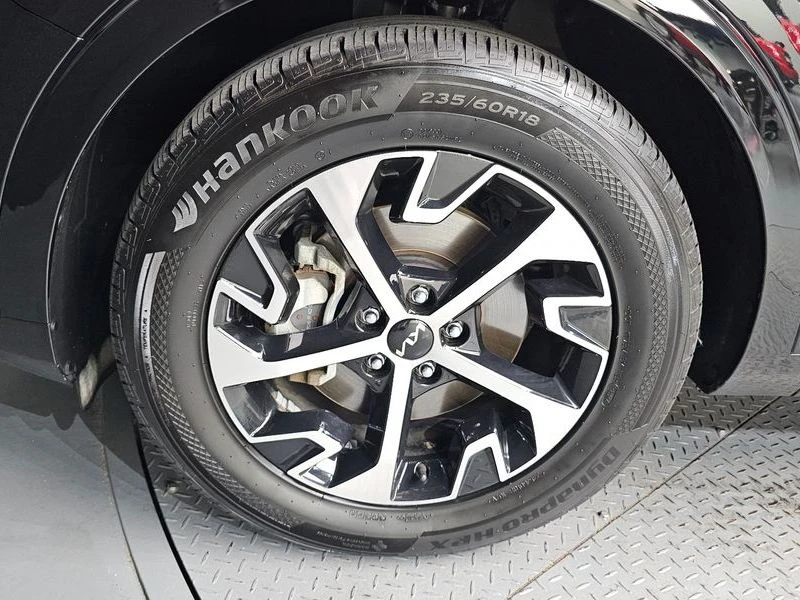Kia Sportage Nobleless 2WD, снимка 5 - Автомобили и джипове - 56128875