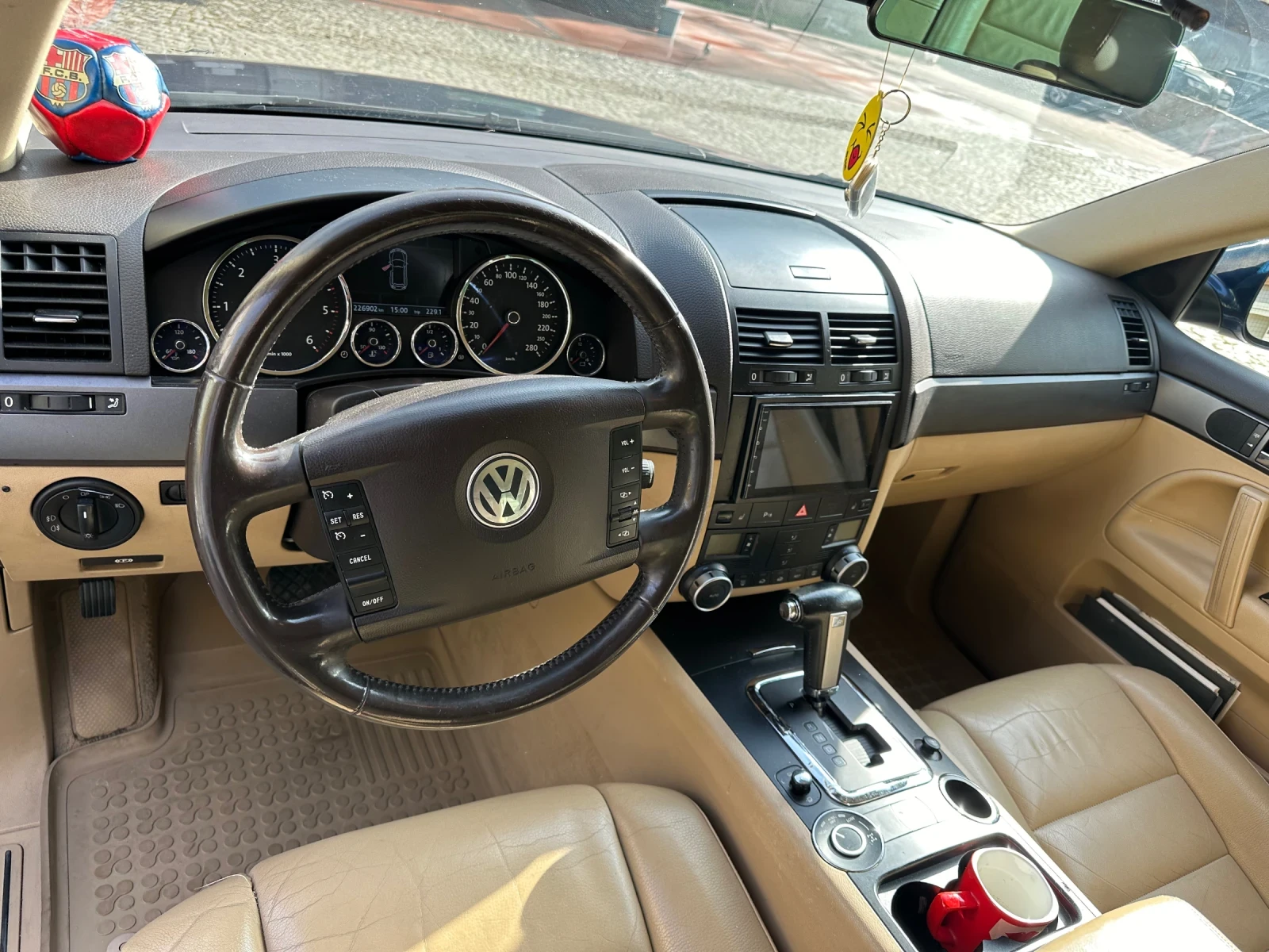 VW Touareg  - изображение 9