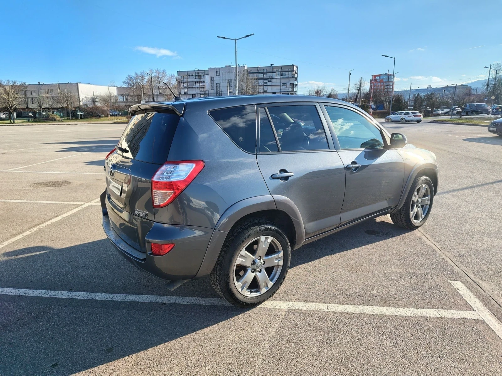 Toyota Rav4 D4D, снимка 7 - Автомобили и джипове - 53554026