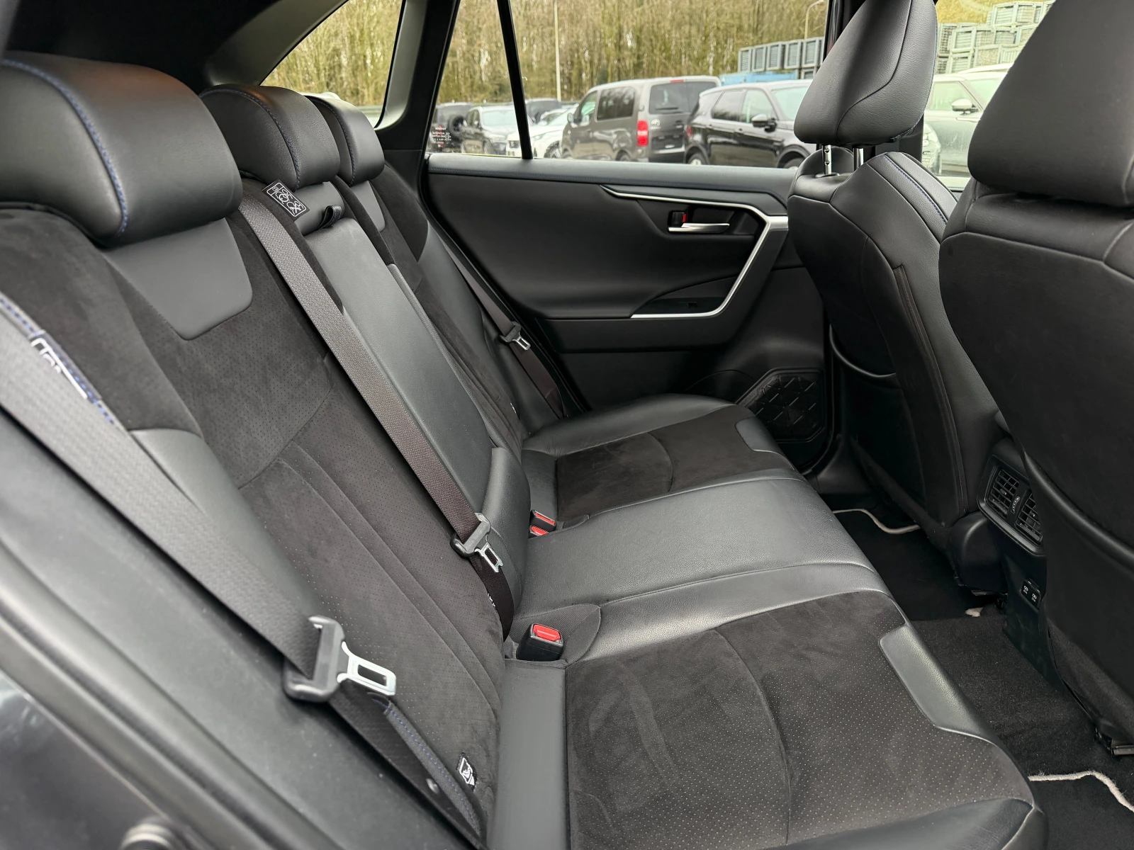 Toyota Rav4 2.5 Collection , снимка 6 - Автомобили и джипове - 53971746