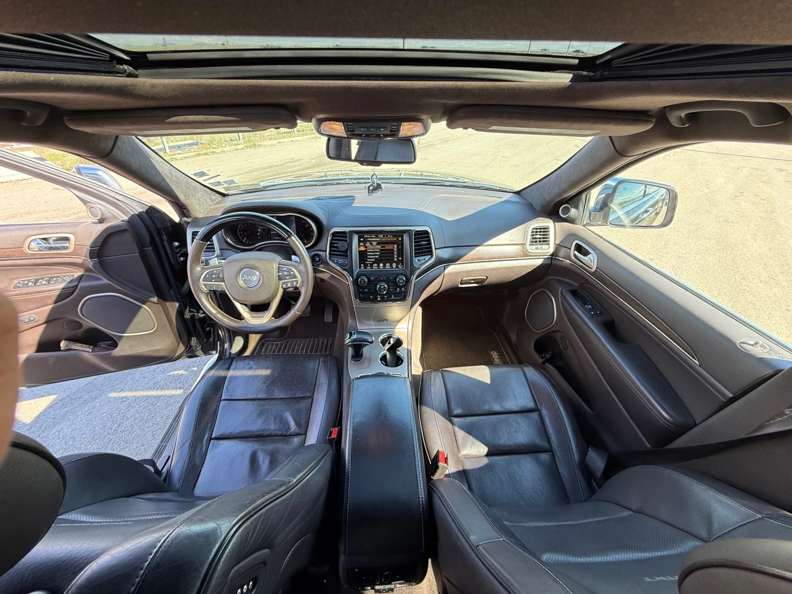 Jeep Grand cherokee SUMMIT / Нова Газова / PENTASTAR, снимка 12 - Автомобили и джипове - 54108650