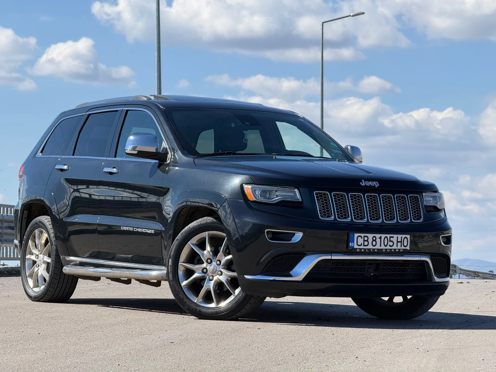 Jeep Grand cherokee SUMMIT / Нова Газова / PENTASTAR, снимка 2 - Автомобили и джипове - 54108650