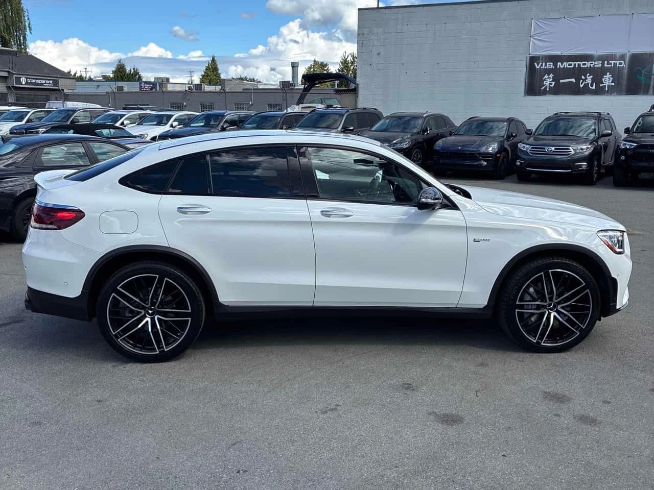 Mercedes-Benz GLC 43 AMG HUD/360 КАМ/ПАНО/КЛИП/CARFAX/ФИНАНСИРАНЕ, снимка 3 - Автомобили и джипове - 54973845