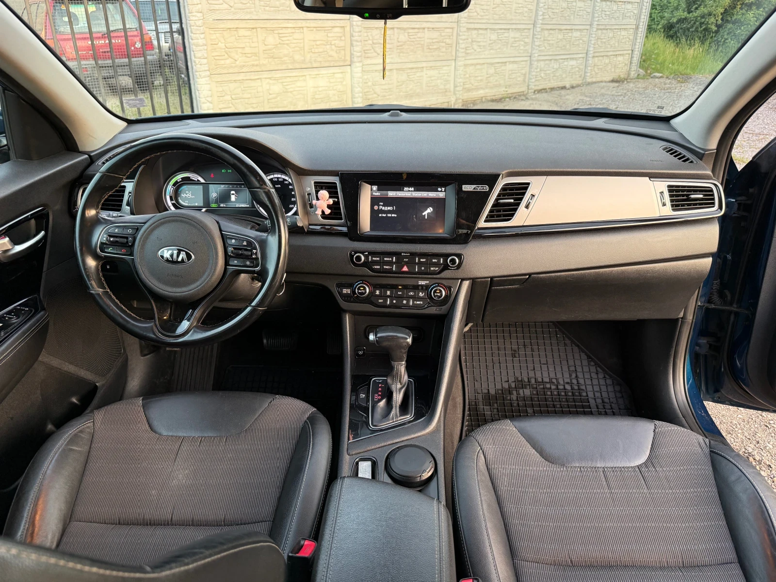 Kia Niro, снимка 7 - Автомобили и джипове - 55079709