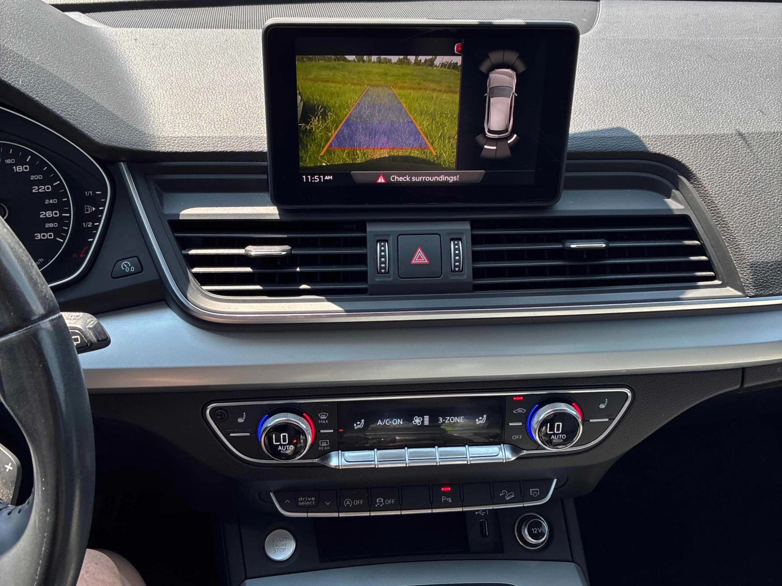 Audi Q5 Komfort Quattro, снимка 8 - Автомобили и джипове - 55193187